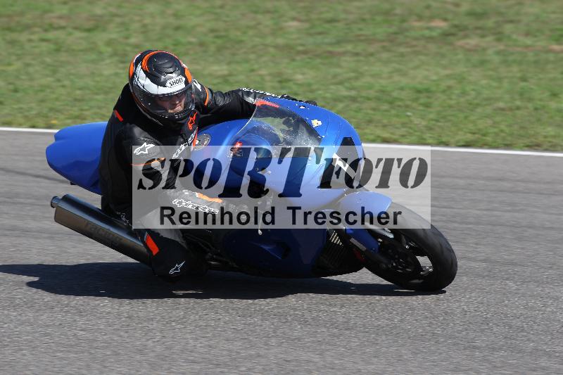 /Archiv-2022/57 29.08.2022 Plüss Moto Sport ADR/Einsteiger/1